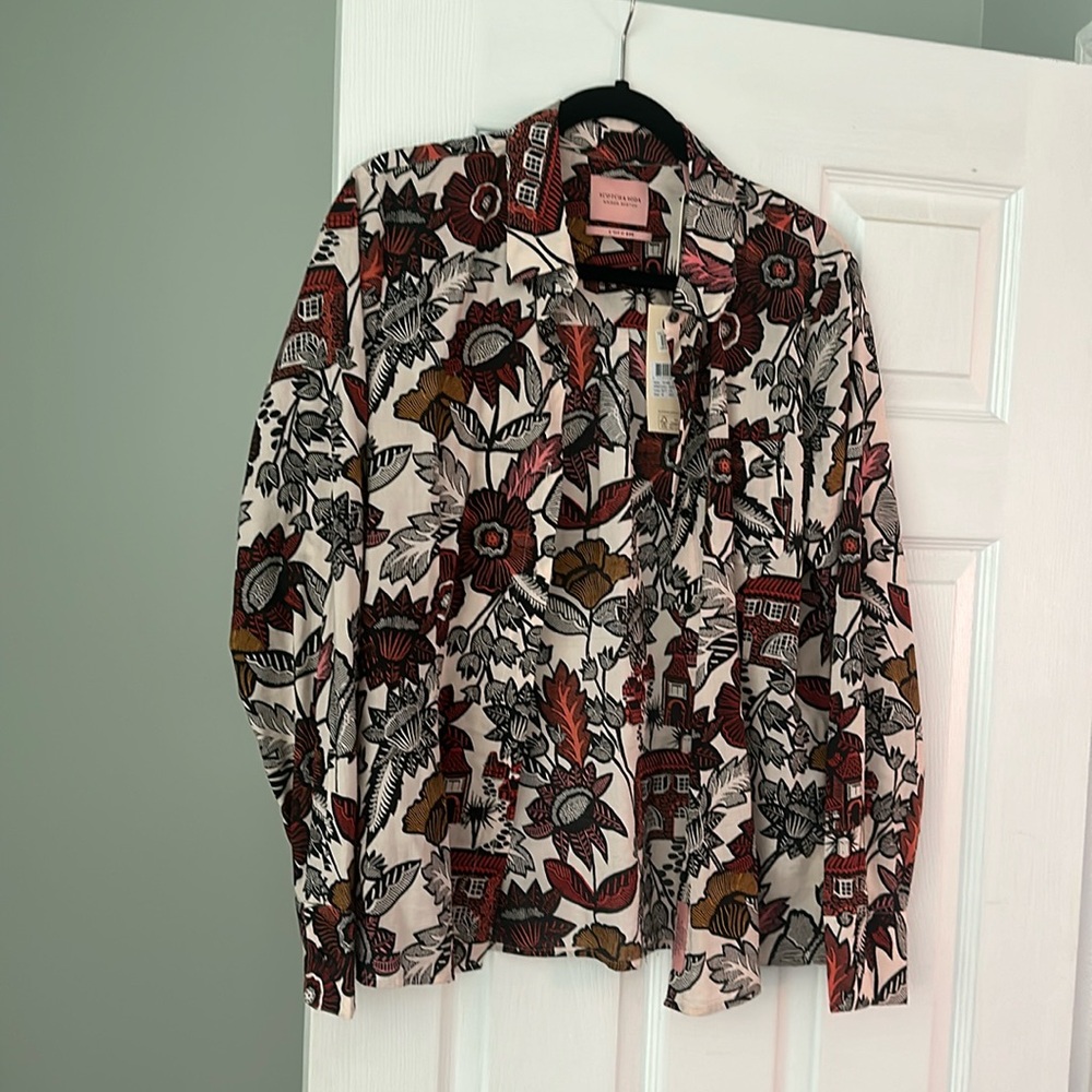 Scotch & Soda Floral Button Down Shirt Size medium never worn